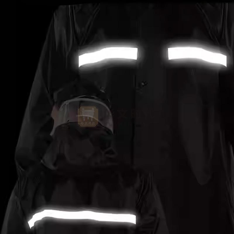 雨具(雨衣、雨鞋)